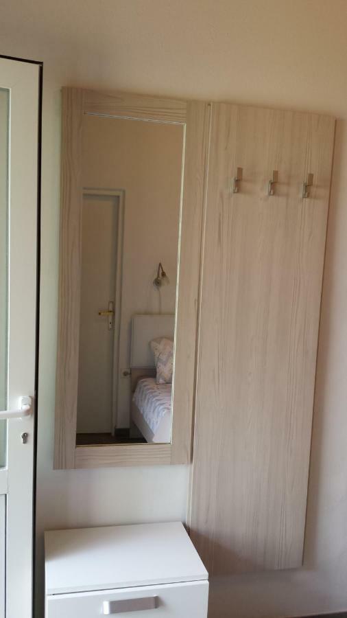 Apartment Dinko ツレス エクステリア 写真